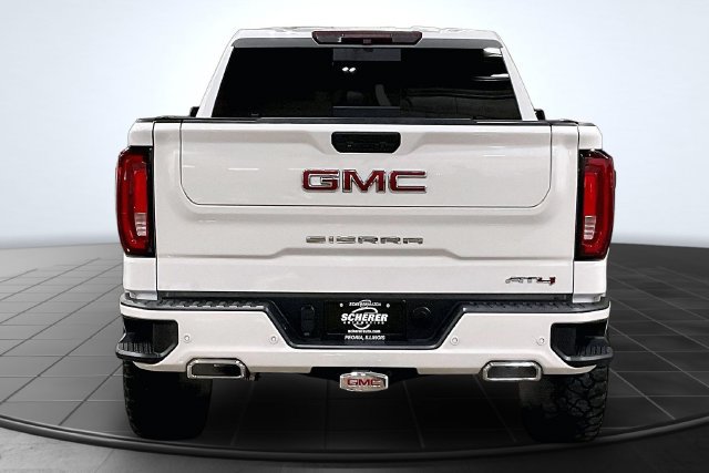 Used 2019 GMC Sierra 1500 AT4 w/ AT4 Premium Package AWD/4WD image 4