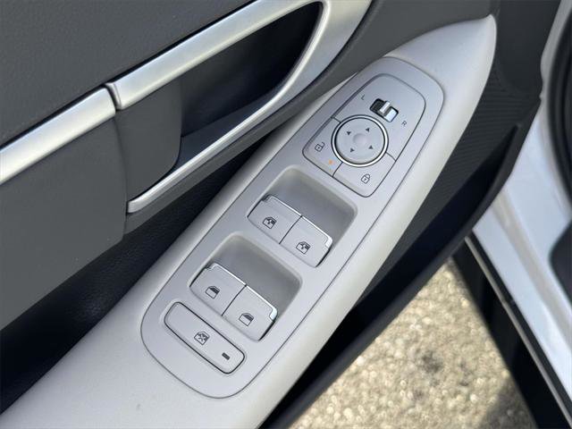 Certified 2025 Hyundai Sonata SEL image 15