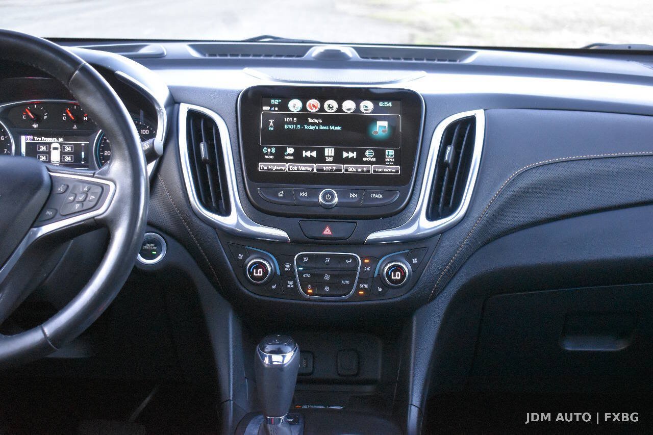 Used 2018 Chevrolet Equinox Premier AWD/4WD image 26