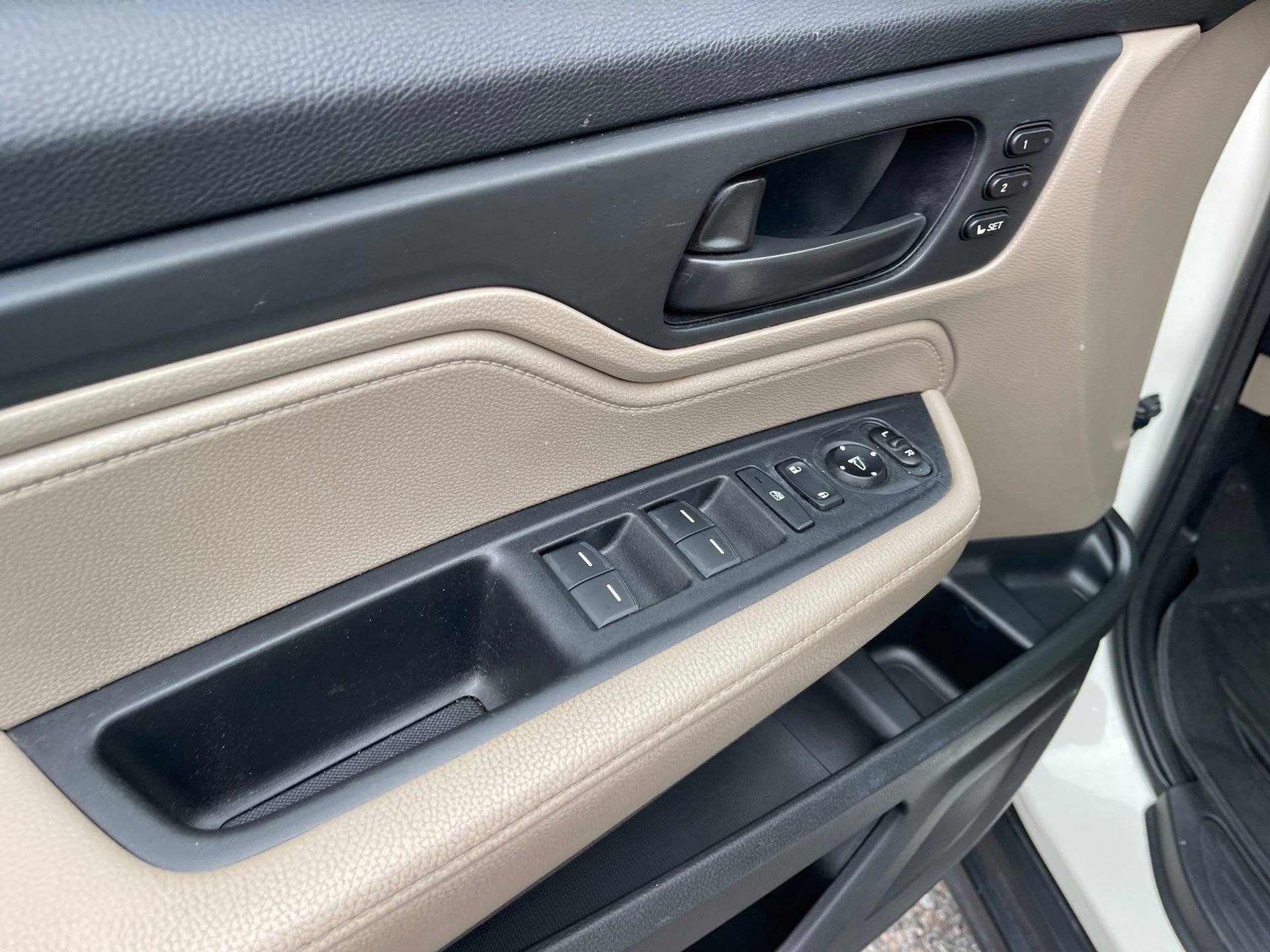 Used 2019 Honda Odyssey EX-L image 12