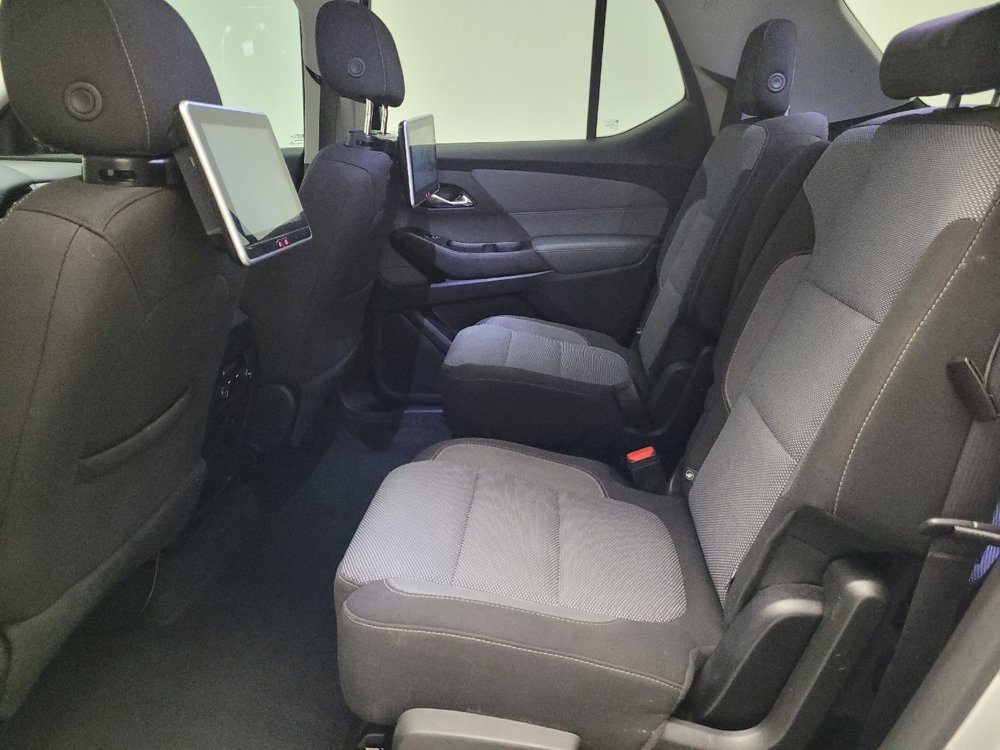 Used 2018 Chevrolet Traverse LT image 18