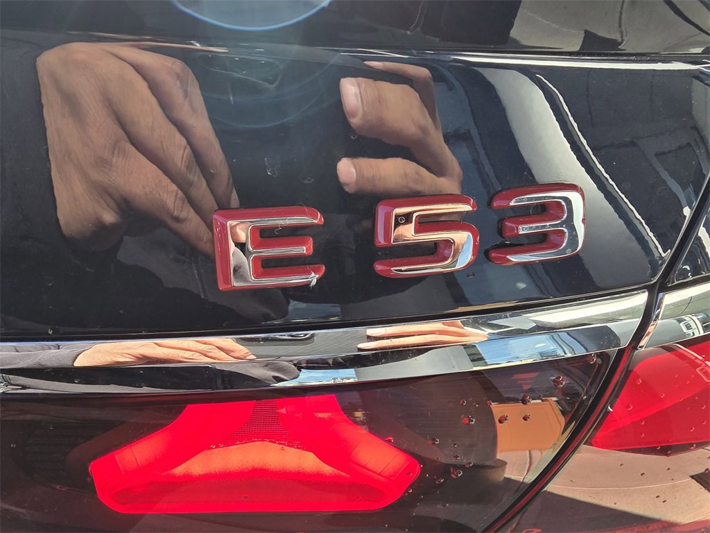 Certified 2025 Mercedes-Benz E 53 AMG e 4MATIC Sedan image 40