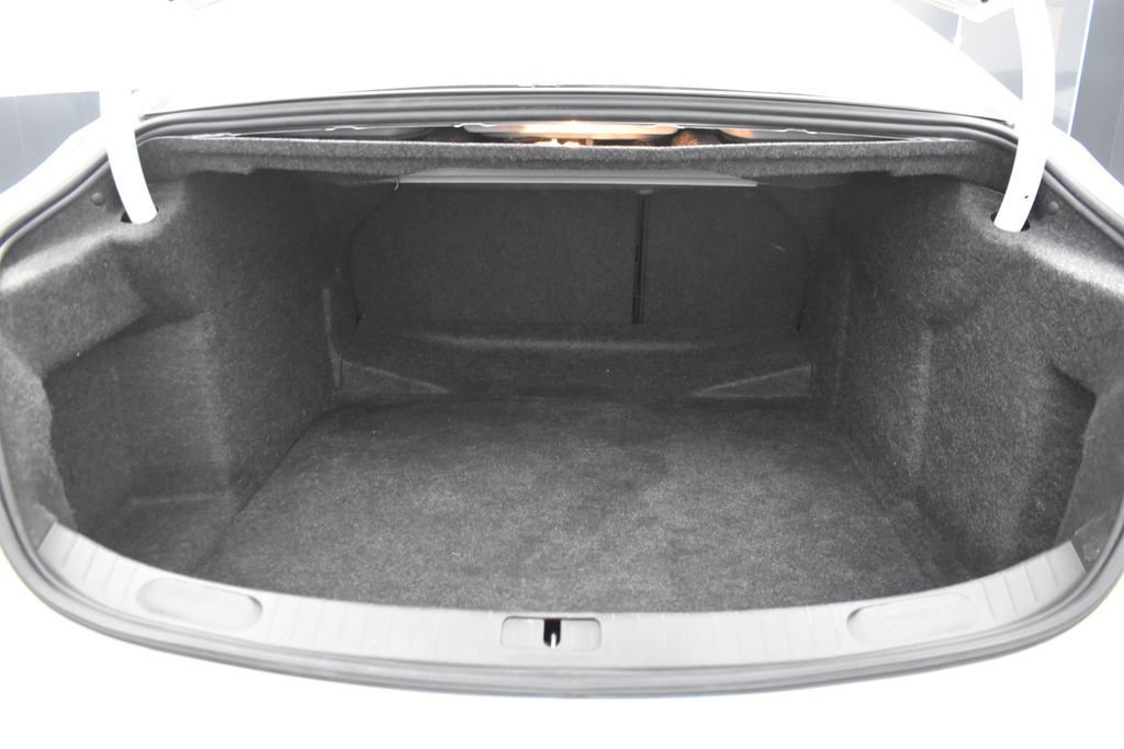Used 2020 Chevrolet Impala LT FWD image 25