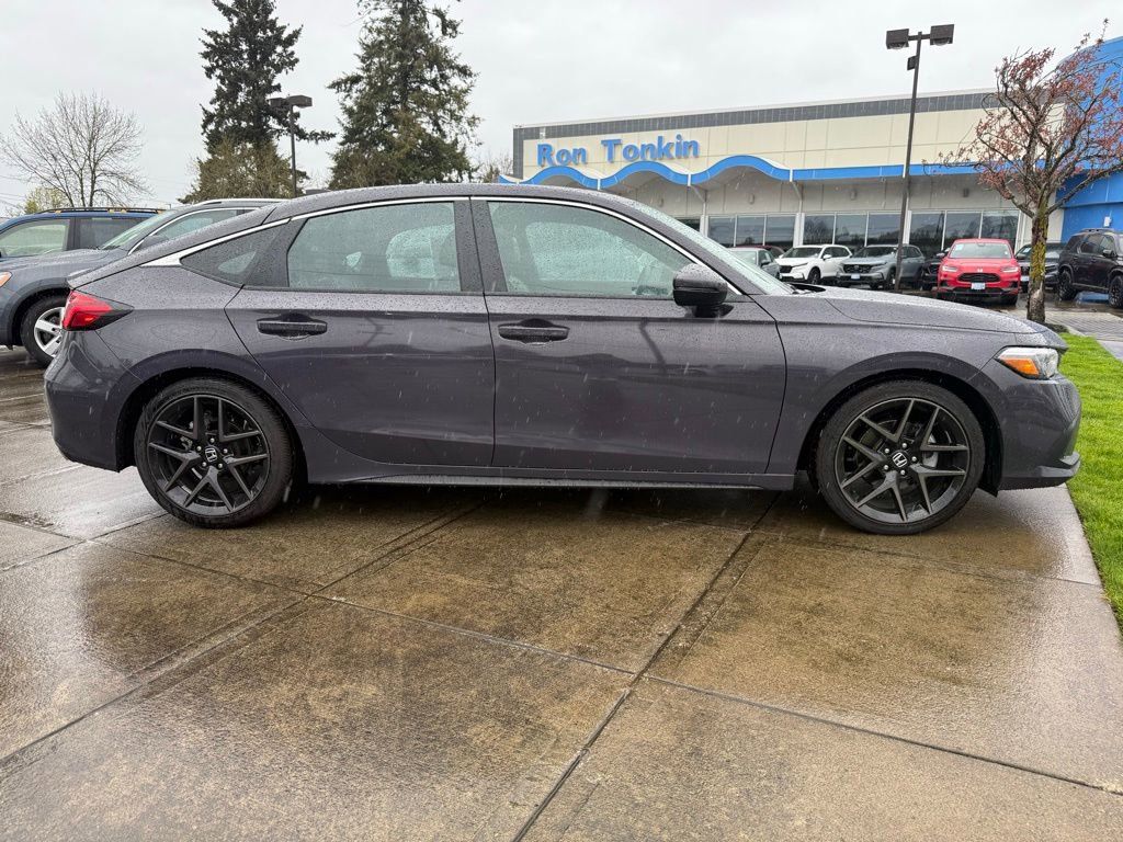 Used 2024 Honda Civic Sport Touring image 10