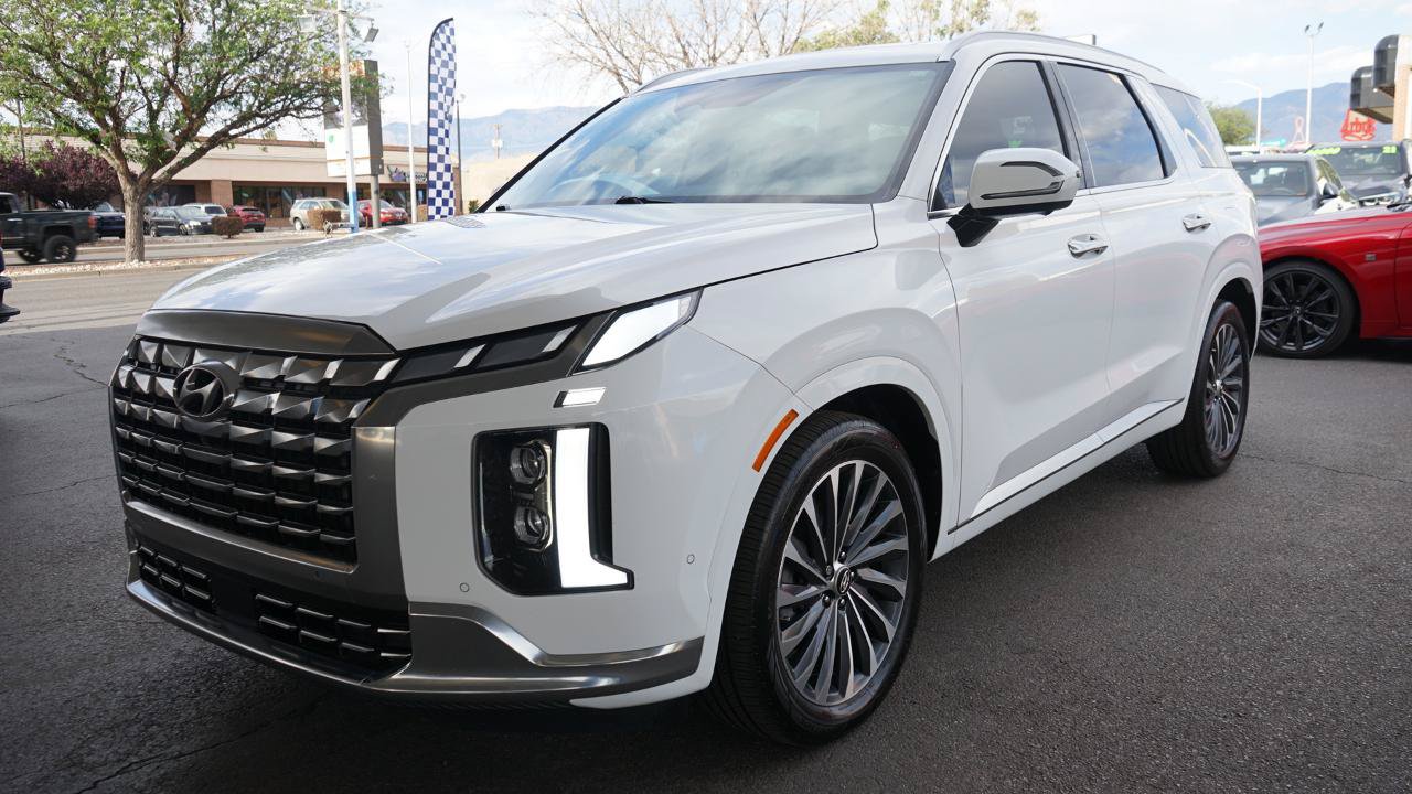 Used 2025 Hyundai Palisade Calligraphy AWD/4WD image 7