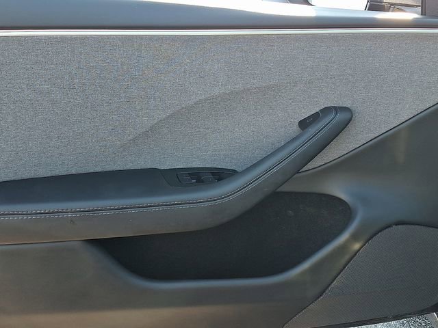 Used 2025 Tesla Model 3 Long Range image 13