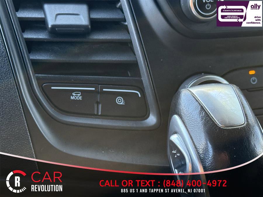 Used 2023 Ford Transit 250 Medium Roof AWD image 13