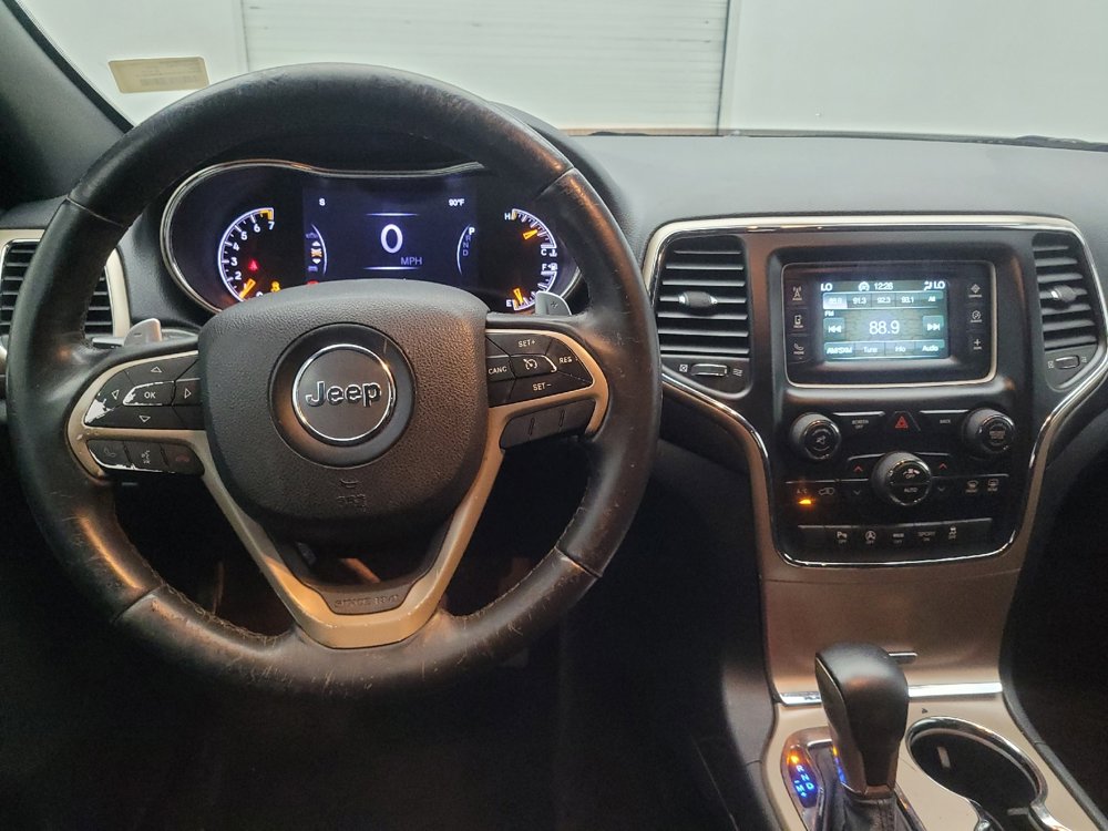 Used 2016 Jeep Grand Cherokee Laredo w/ Quick Order Package 23E RWD image 22