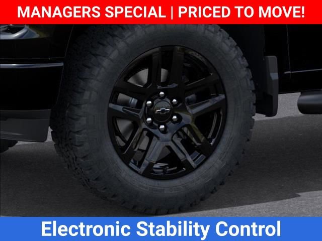 New 2026 Chevrolet Silverado 1500 Custom w/ Turbomax Blackout Package AWD/4WD image 10