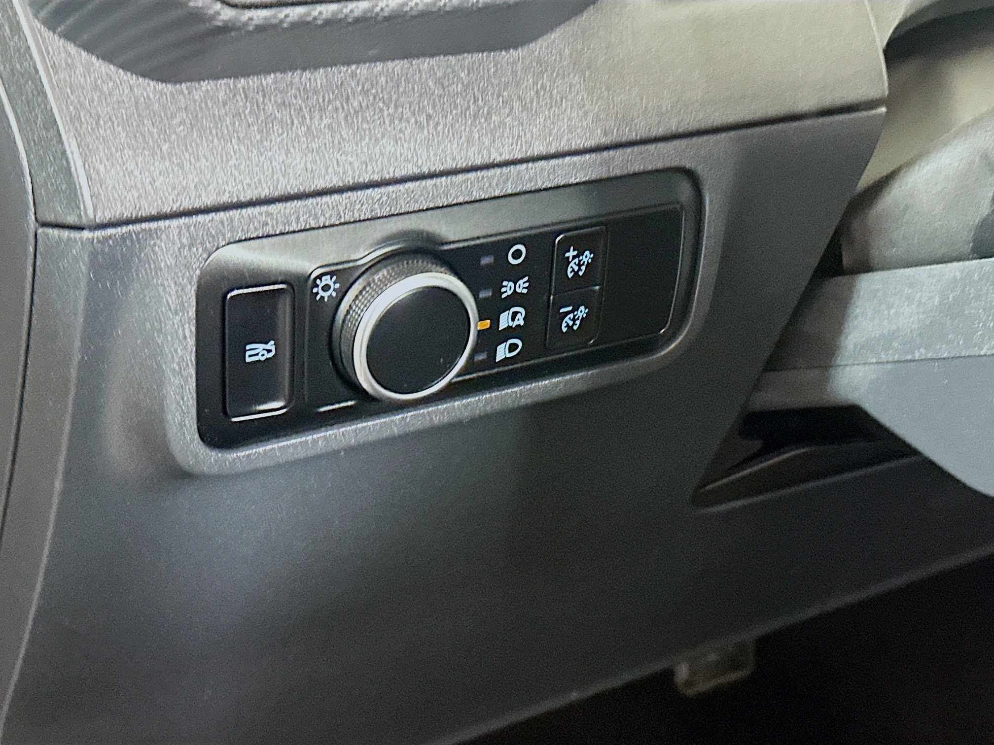 Used 2024 Ford Mustang Coupe image 17