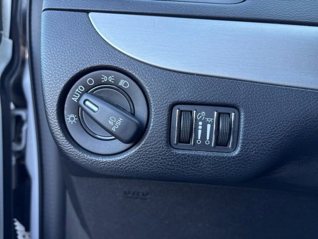 Used 2019 Dodge Grand Caravan GT image 22