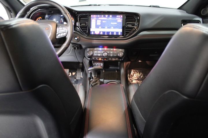 Used 2025 Dodge Durango GT image 31