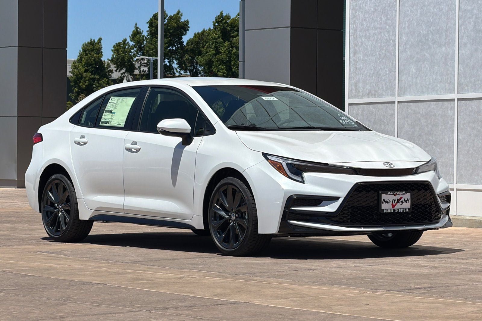 New 2026 Toyota Corolla SE w/ SE Premium Package FWD image 2