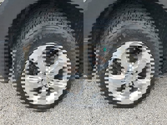 Used 2017 Honda HR-V EX image 9