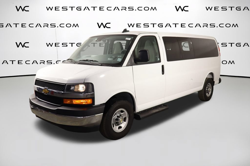 Used 2025 Chevrolet Express 3500 LT w/ LT Preferred Equipment Group