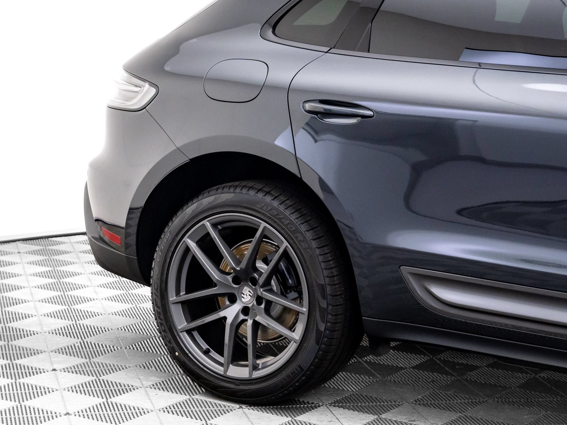 New 2026 Porsche Macan Turbo AWD/4WD image 36
