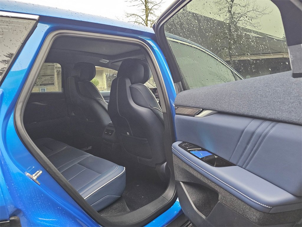 New 2026 Cadillac Optiq Luxury 2 image 12