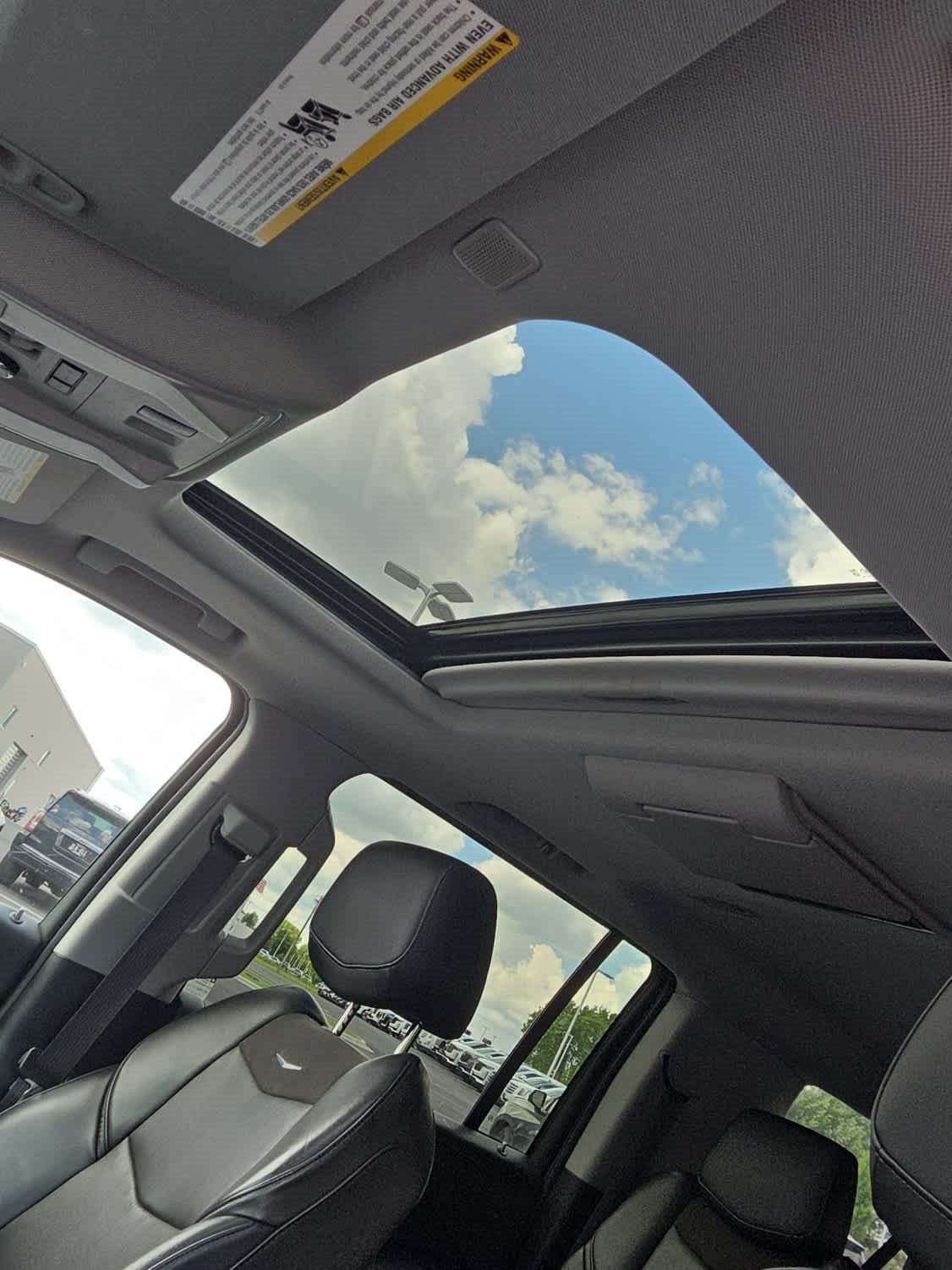 Used 2019 Cadillac Escalade ESV Premium Luxury AWD/4WD image 9