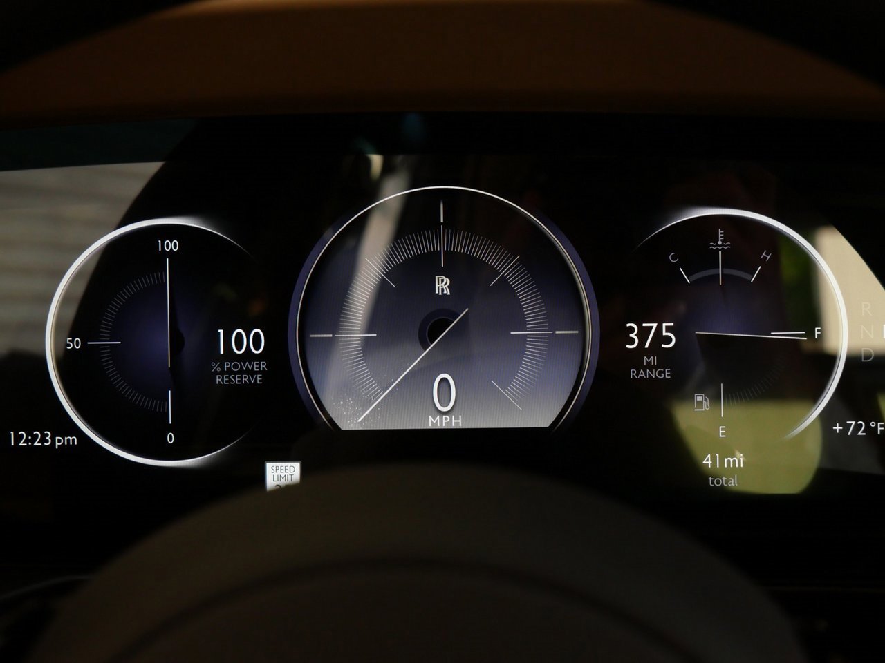 New 2025 Rolls-Royce Ghost image 16