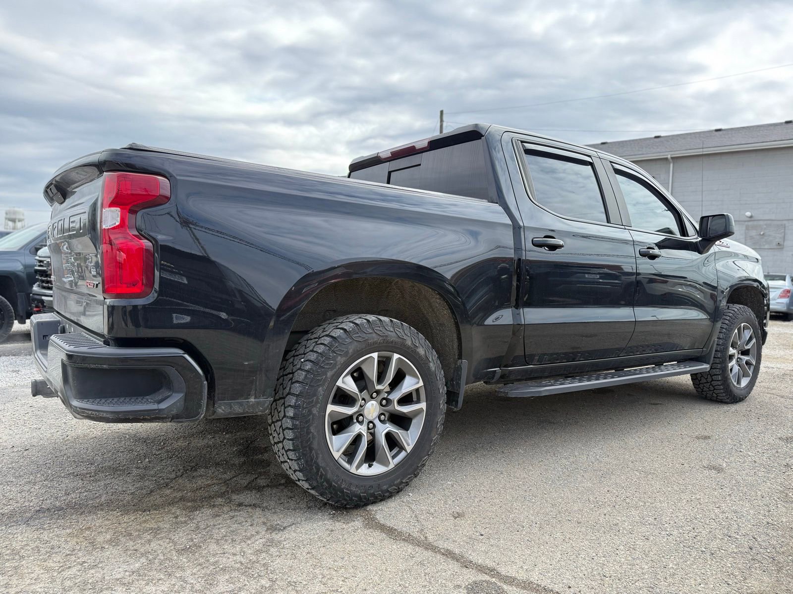 Used 2021 Chevrolet Silverado 1500 RST w/ Convenience Package II image 10