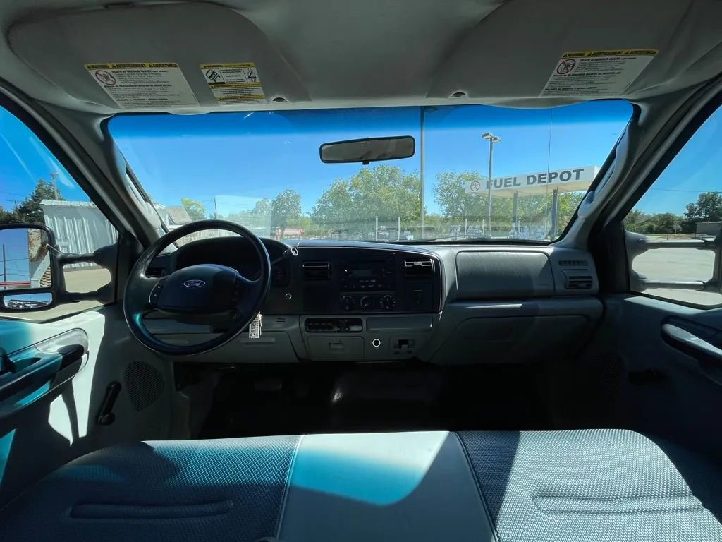 Used 2005 Ford F450 2WD Crew Cab Super Duty image 17