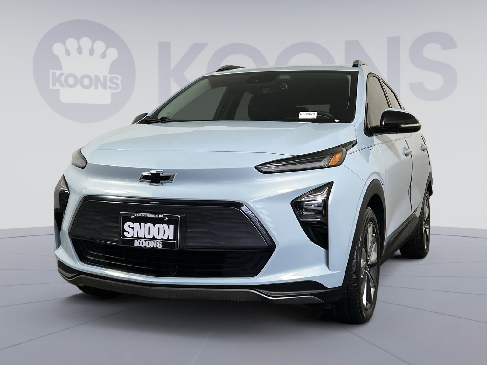 Used 2023 Chevrolet Bolt EUV LT w/ Convenience Package image 1