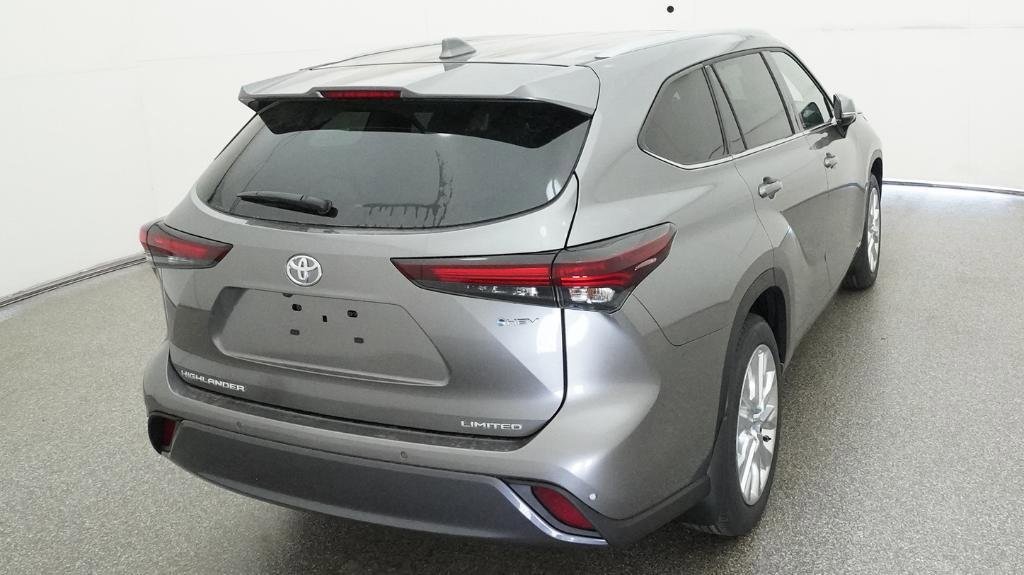 New 2026 Toyota Highlander Limited image 11