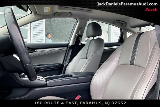 Used 2017 Honda Civic Touring image 17