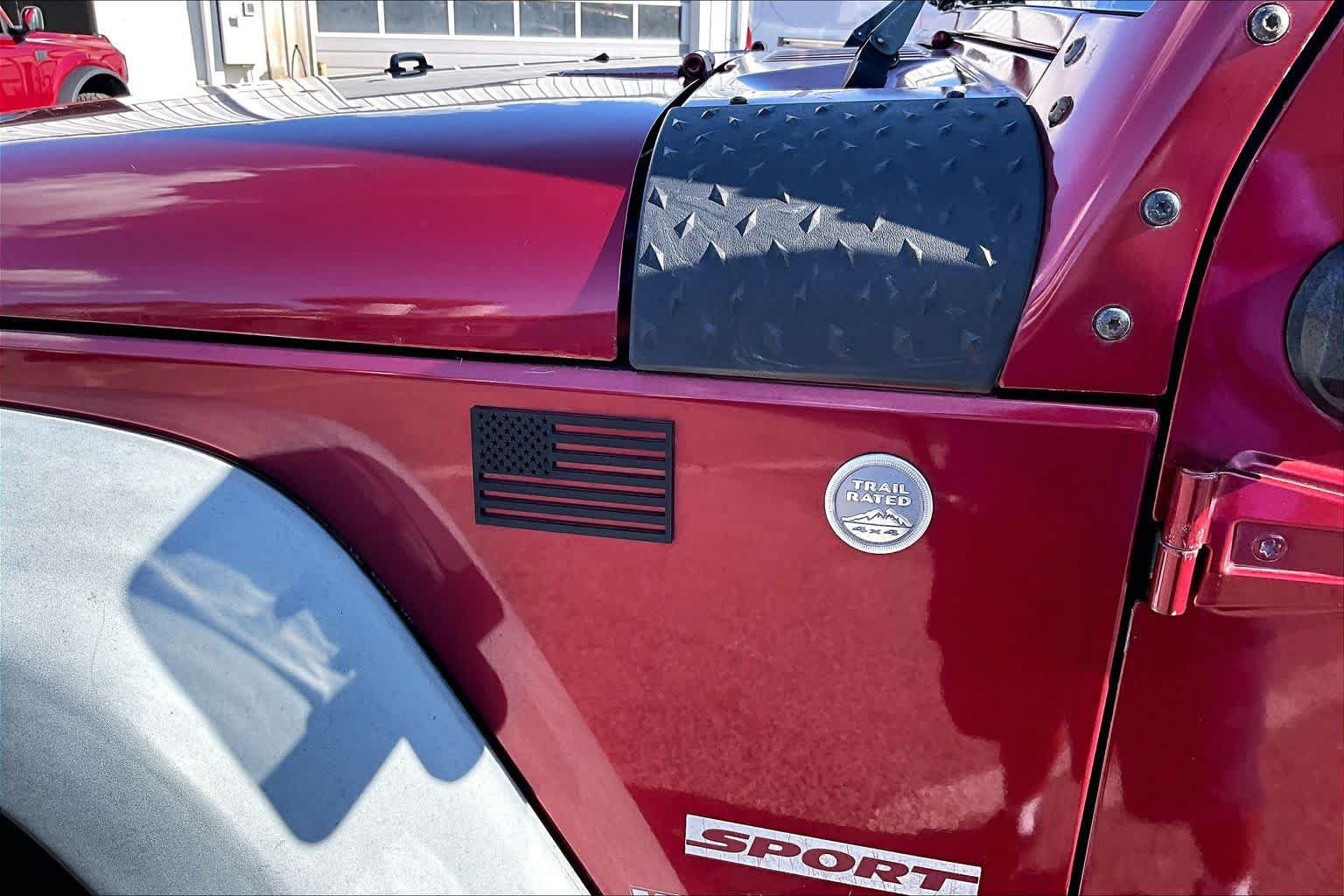 Used 2013 Jeep Wrangler Unlimited Sport AWD/4WD image 10