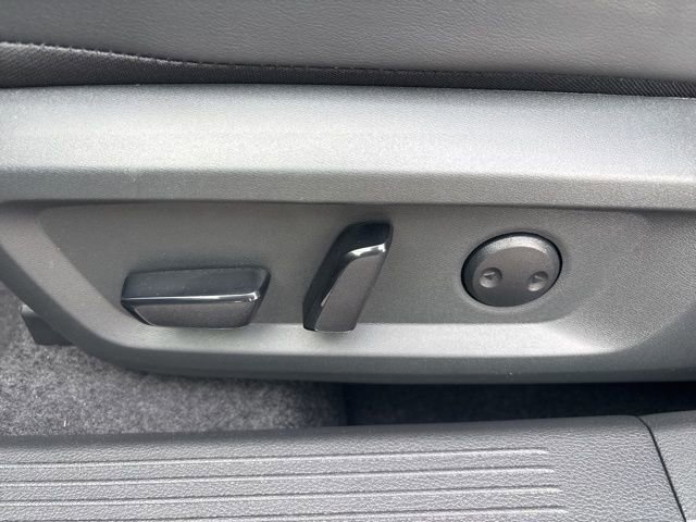 New 2026 Nissan Rogue SV image 19