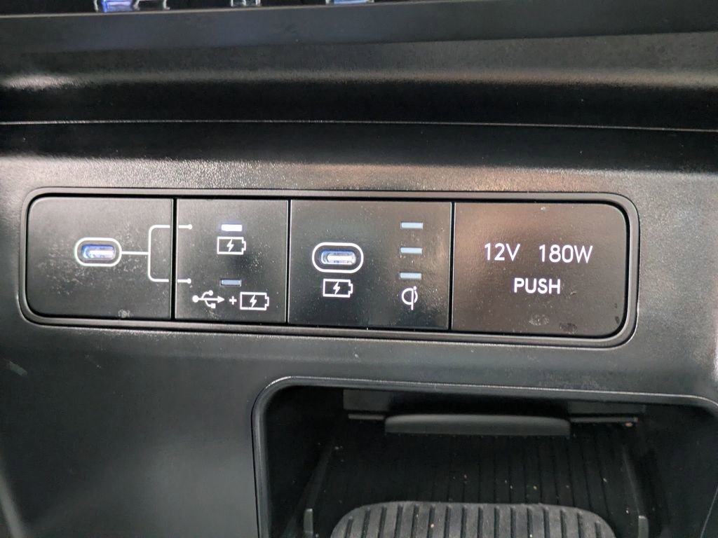 Used 2025 Hyundai Santa Cruz SEL image 23