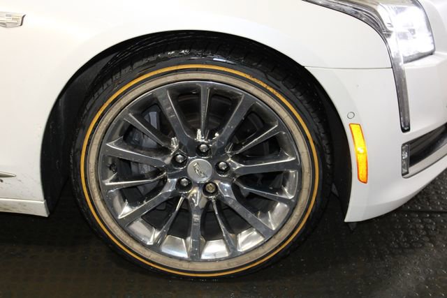 Used 2018 Cadillac CT6 Luxury image 28