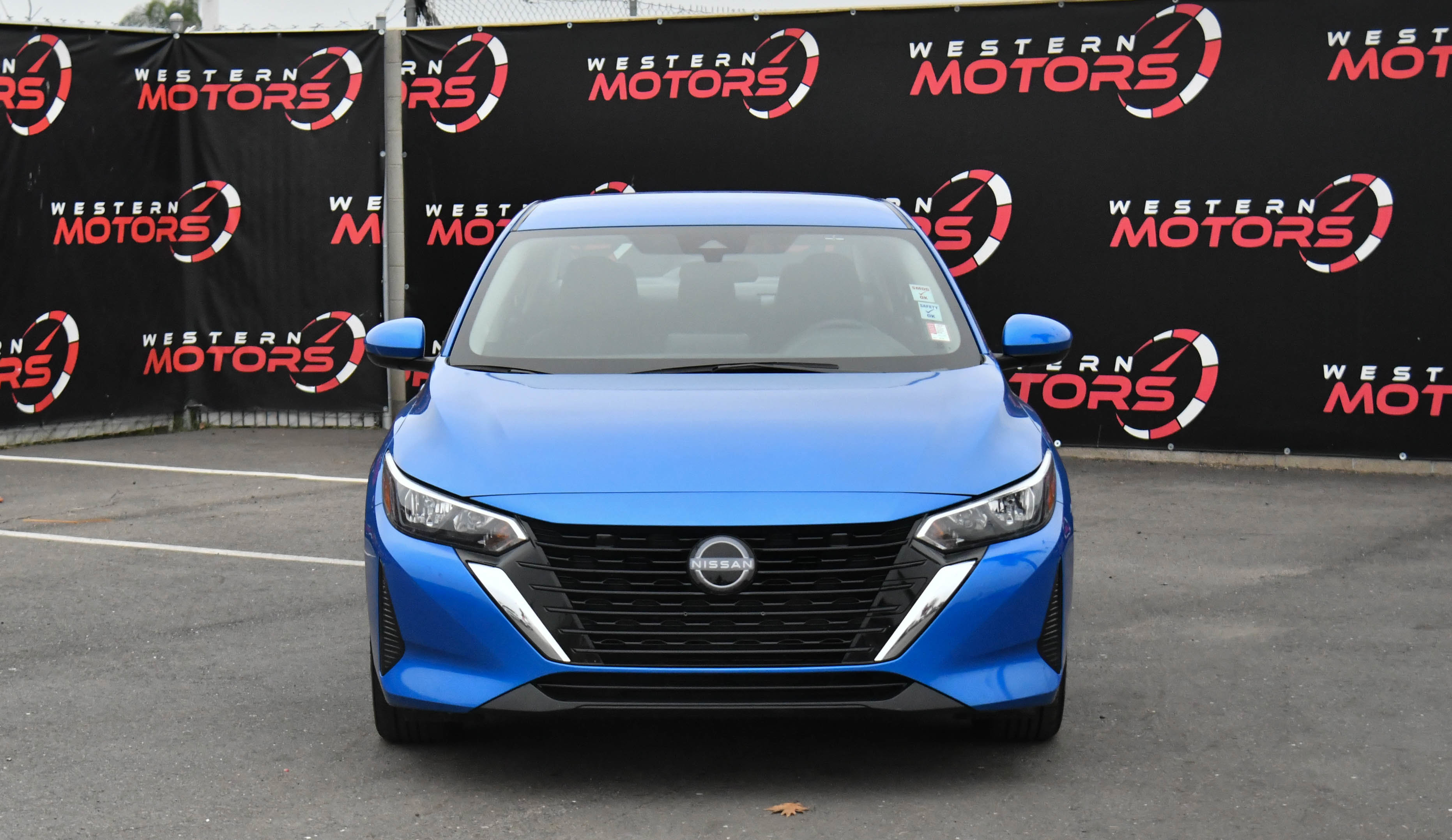 Used 2024 Nissan Sentra SV image 2