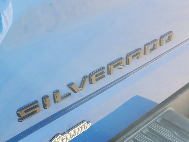Used 2024 Chevrolet Silverado 1500 LT Trail Boss w/ Convenience Package II AWD/4WD image 9