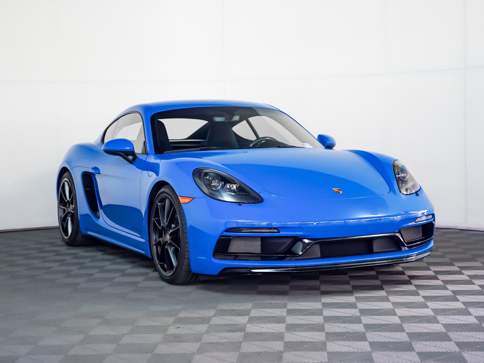 Used 2025 Porsche 718 Cayman GT4 image 7