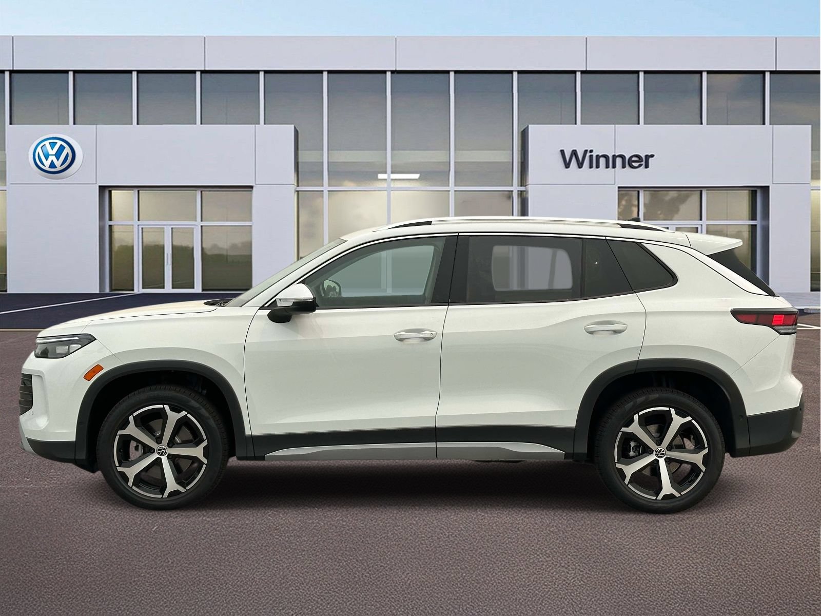 New 2026 Volkswagen Tiguan SE AWD/4WD image 2