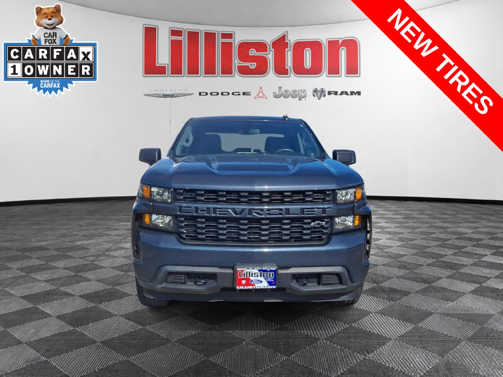 Used 2021 Chevrolet Silverado 1500 Custom w/ LPO, Dark Essentials Package AWD/4WD image 2
