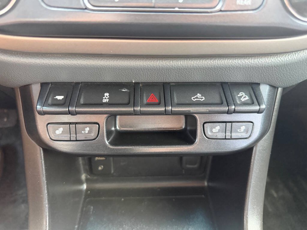 Used 2016 Chevrolet Colorado Z71 AWD/4WD image 20