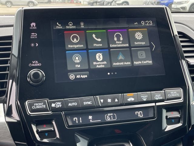 Used 2023 Honda Odyssey Touring image 17