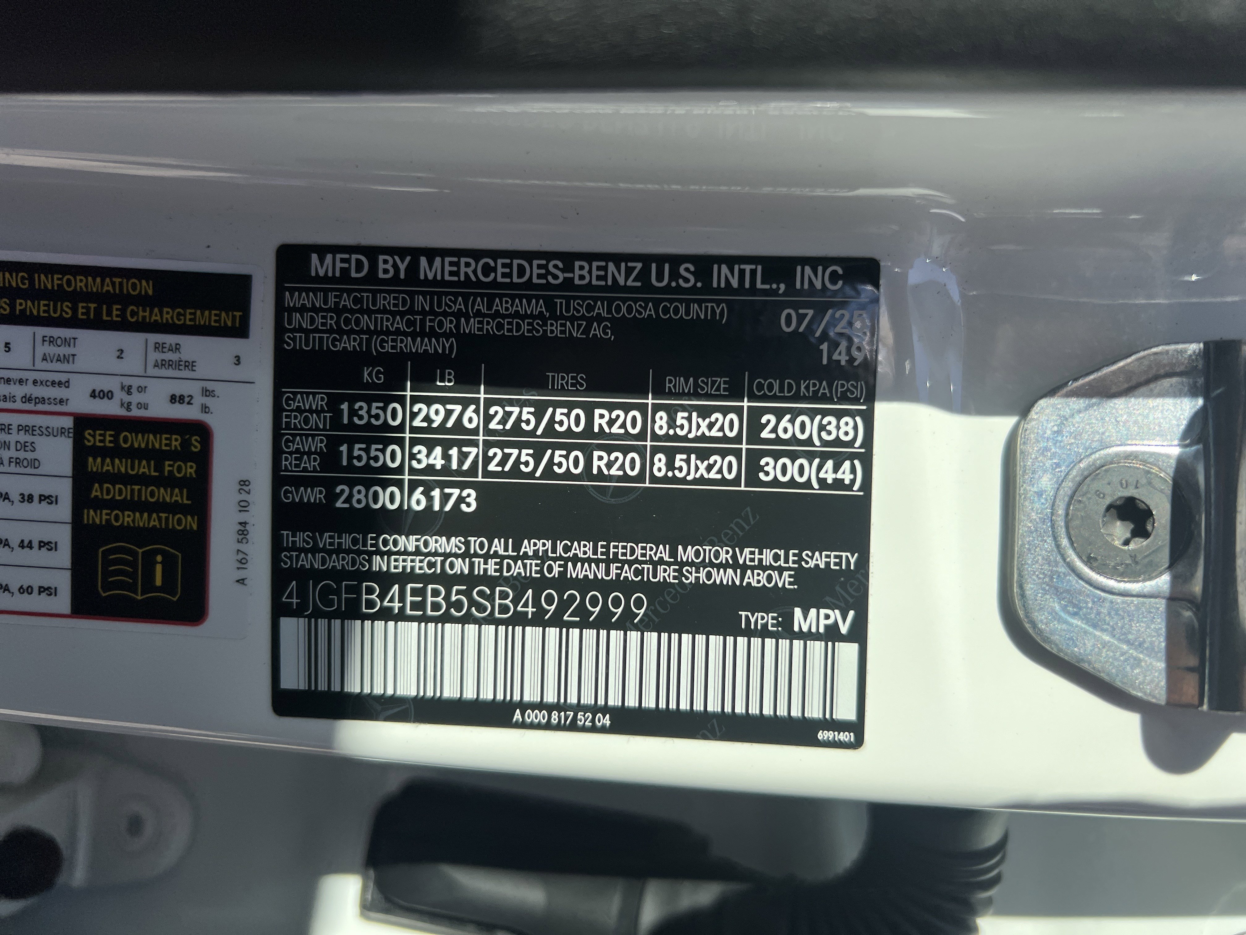 Certified 2025 Mercedes-Benz GLE 350 4MATIC image 37