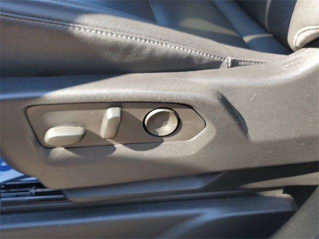 Used 2023 Chevrolet Suburban Z71 image 22