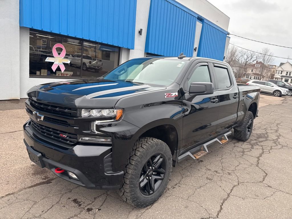 Used 2022 Chevrolet Silverado 1500 LT Trail Boss AWD/4WD image 2