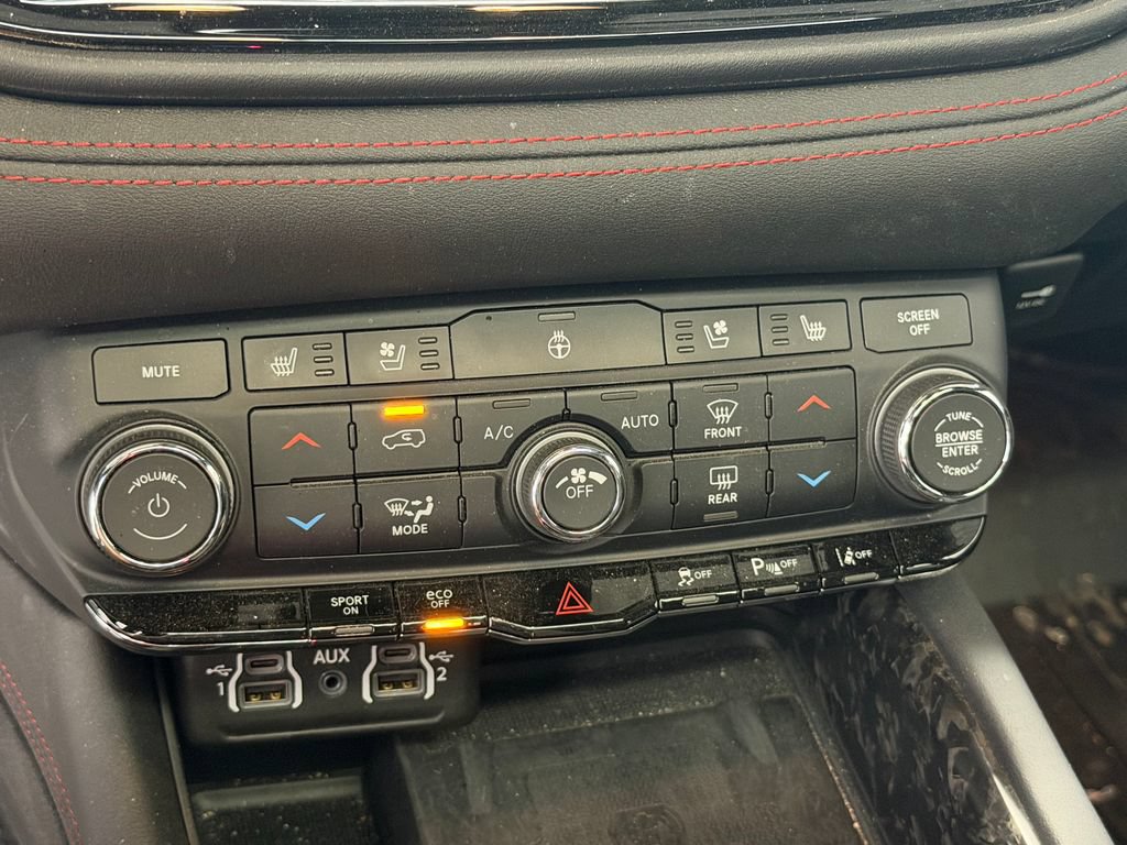 Certified 2024 Dodge Durango R/T AWD/4WD image 40