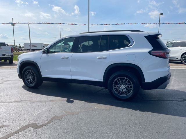Used 2025 GMC Acadia Elevation image 3