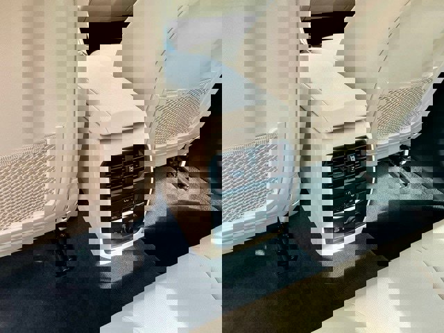 Used 2020 BMW 330i xDrive Sedan w/ Driving Assistance Package image 12