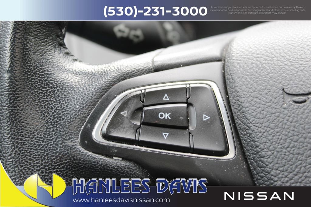 Used 2017 Ford Focus Titanium FWD image 26