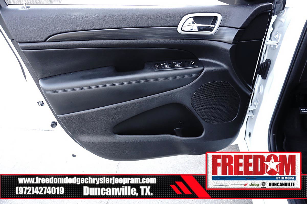 Certified 2020 Jeep Grand Cherokee Altitude RWD image 37