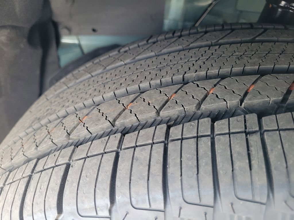 New 2025 Nissan Murano SL image 14