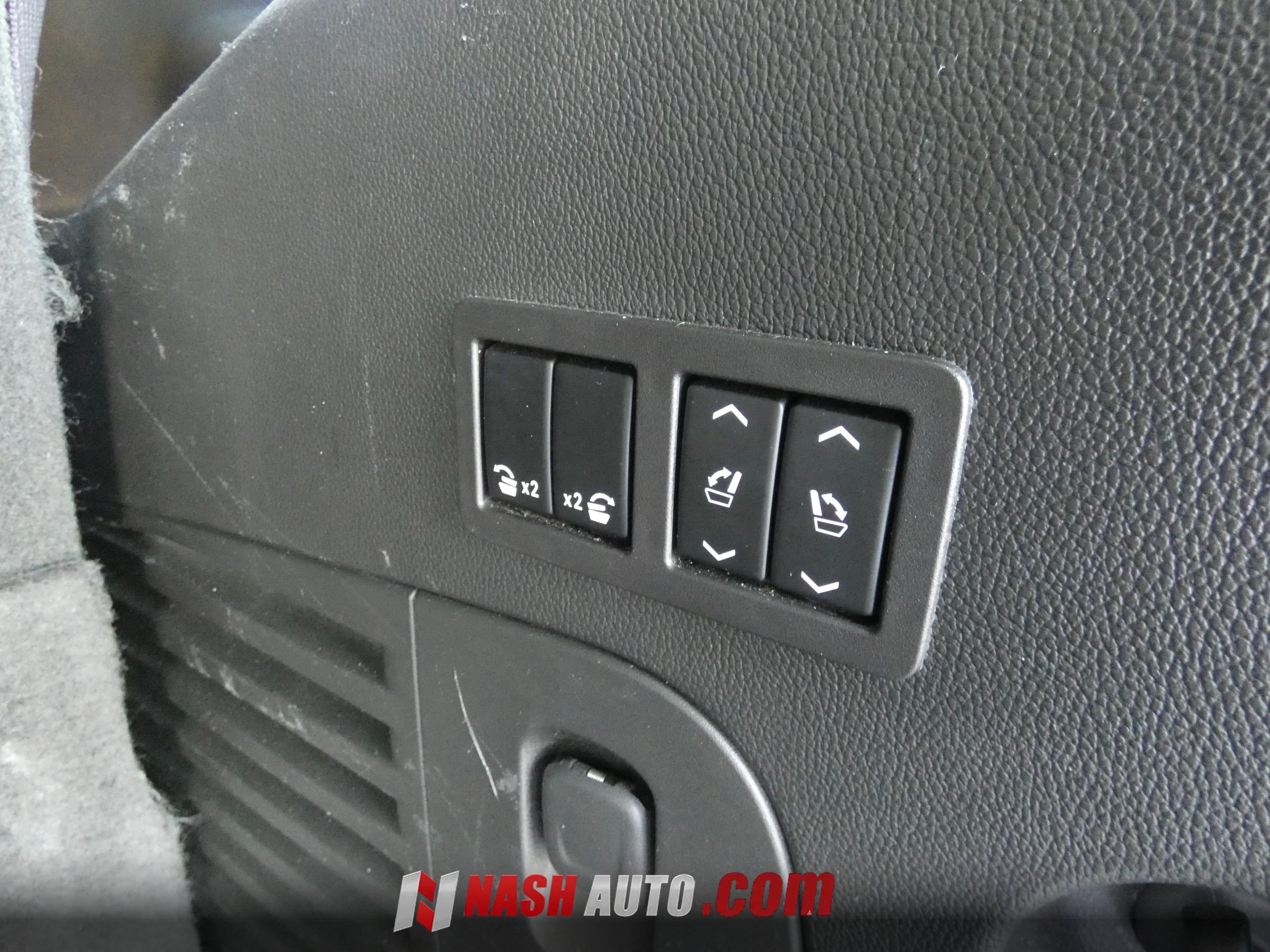 Used 2017 GMC Yukon Denali w/ Open Road Package RWD image 84