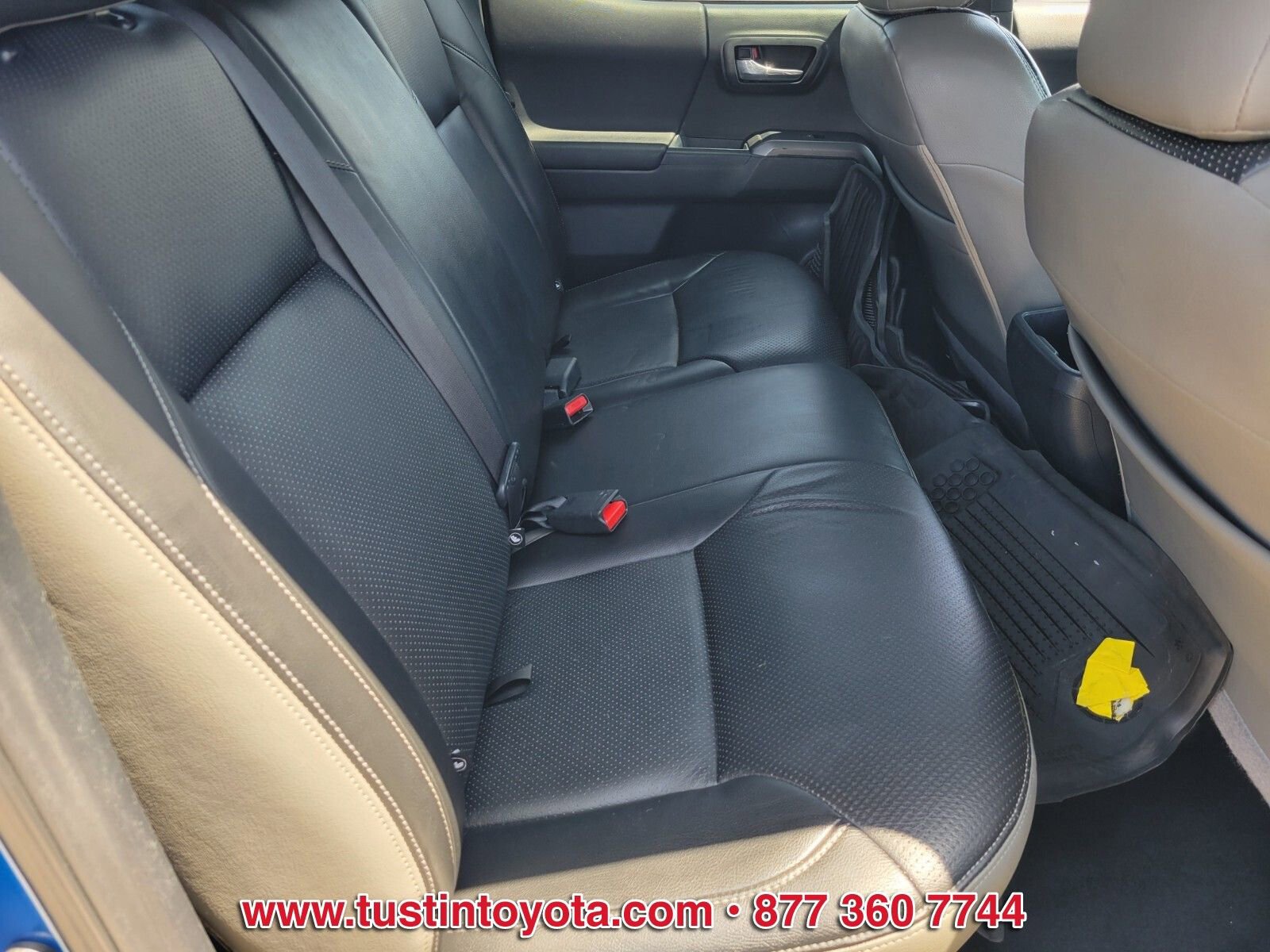 Used 2017 Toyota Tacoma TRD Sport RWD image 14